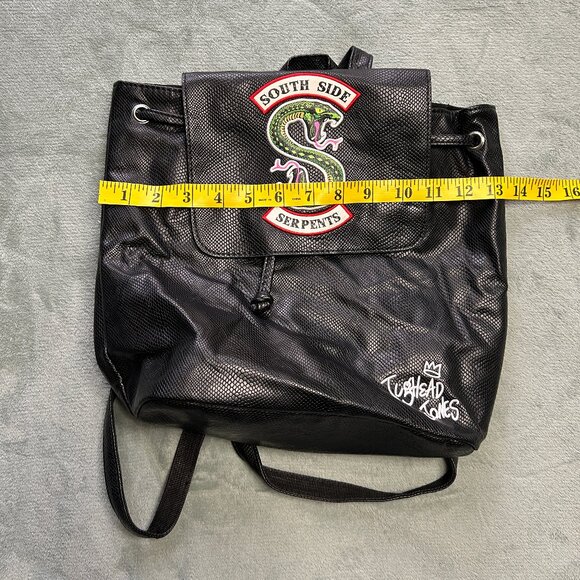 Hot Topic Riverdale Southside Serpents Jughead Black Backpack Snake School Bag - Picture 8 of 8